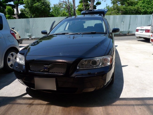   VOLVO V70後期の室内灯LED化とバックカメラ取付  