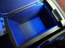  センターコンソールもテープLEDを追加。テープLEDがあればさまざまな場所に使えます。 