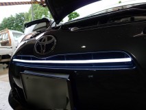  ネオンチューブも施工。 