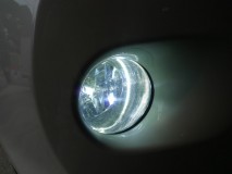  フォグはプラスチックレンズのため、LEDにしました。 