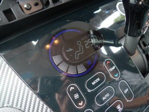 DAYSルークスのエアコンパネル打ち替えとスピードメータ文字板交換