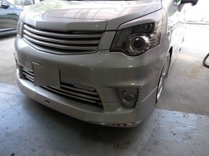 70ノアのポチガースイッチ（パワースライドスイッチ増設）取付