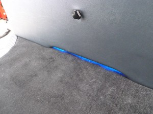 ハイエースの間接照明とリアウィンカーのLED化
