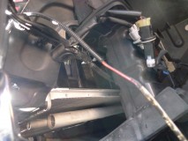 SX4のヘッドライト交換施工とウィンカーLED化 配線は既設のLEDテープのものを流用。それにしてもきれいな端末処理です。