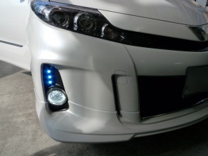 最終型エスティマのデイライトとフォグLED化