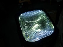 祭りの後の静けさ・・・。暇です。 かなり明るいですが商品電力は1/5へ