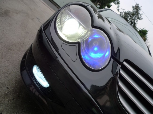 R230 MercedesSL のフォグHIDや他LED化 R230 MercedesSL のフォグHIDや他LED化
