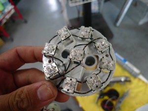 18クラウンアスリートのテールユニット修理（郵送）