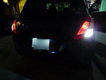  バックランプとライセンスランプもLED化しました。 