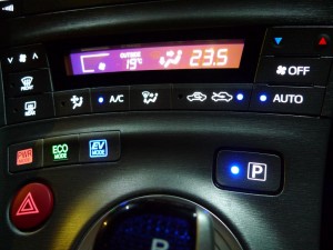 30プリウスのパネル類全LED打ち替え