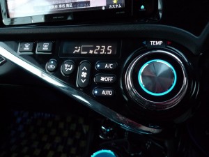 G’sアクアのエアコンパネル他スイッチのLED打ち替え