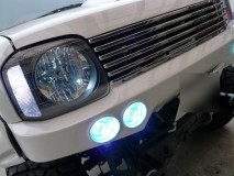  光物と電装関係はすべて当店で施工させていただいております。 