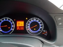 V36スカイラインのスピードメーター脱着とAFS警告灯 殺 AFS警告灯がチラチラしているので対応が必要です。