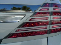 20系アルファードのエアコンパネル打ち替えとヴァレンティーテール修理 ビンゴです。LEDは適正な電圧のものを使わないと正常に点灯しません。