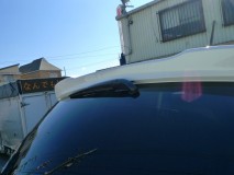 VOXYのウィンカーLED化とリアビューモニター取付 カメラはナンバープレート付近に取付が純正ですが、今回は視野角重視でスポイラー部に取付しました。