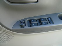  この車のPWスイッチが厄介です。 