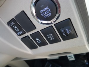 新型タントのパネル周り打ち替えとフットランプイルミ施工
