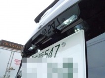 新型ノートのバルブ類全LED化作業 ライセンス球も白色に統一しました。