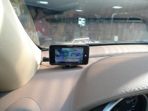  プレートを取り付けるついでにレーダーも取付。 