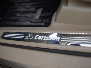 GLS550のサイドステップガーニッシュ取付