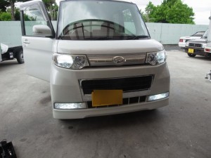 タントのヘッドライトHIDバルブ交換とLEDフォグランプ取付