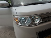 2色仕様です。ハイフラは抵抗で対策しました。LEDリレーは壊れる可能性があるので、純正リレーが一番安心です。ウィンカーが壊れると道路走行できないため重要です。 