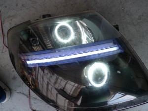 E51エルグランドのヘッドライトリメイク