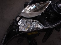  蓋を開けてセメダインXで再固定して作業完了です。 