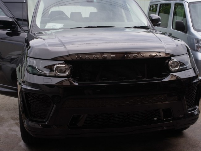  RangeRoverの室内灯LED化＆光量UPとホイールボルトのパウダーコーティング  