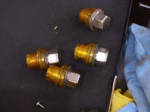  耐熱マスキングで未施工部分をマスキング 