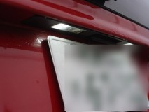 Volvo V70前期のヘッドライトHID化と各バルブLED化&ドアセンサー修理 ナンバー灯はT10バルブで施工。