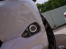 60ハリアーのフォグリング付きユニットの交換 フォグランプがLEDになったことで、イカリングも中に取り付けできるようになりました。