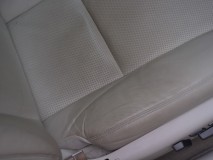  シートにこびりついた汚れも 