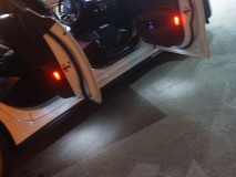 マセラティ ギブリの室内灯LED交換とフットイルミ打ち替え ドアカーテシーランプは当店のLEDを使用しました。