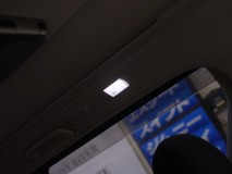 20アルファードの格安室内灯キット取付と他LED化 室内灯全部とバニティライト・カーテシーランプ(合計11点)がついて4,500円です。他車種用も取り揃えていますので、ぜひご来店ください。ただし数には限りがあり数量限定ですので、お早めにお願いいたします。