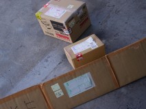郵送修理依頼が増えてきました。 ほぼ毎日のように、日本全国から修理品が弊社へ届けられています。