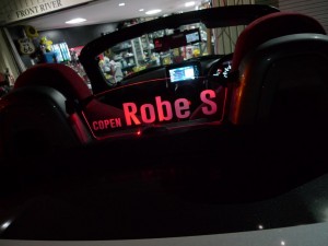 copen Robe S のリアガラスプレート施工