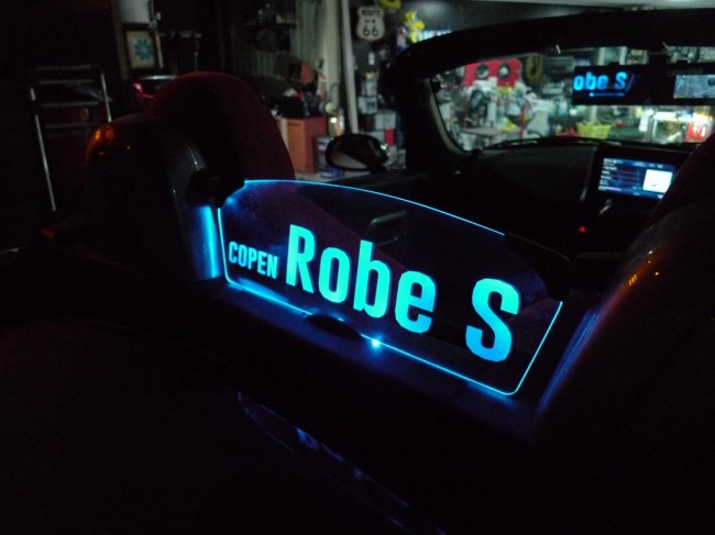 copen Robe S のリアガラスプレート施工 copen Robe S のリアガラスプレート施工