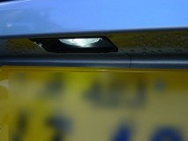 トヨタ ピクシスのLED武装 ナンバープレートもLEDに
