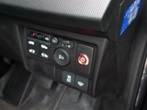 フリードのデイライト施工 デイライトのスイッチも取り付けします。