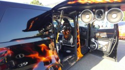  この車両が今回の総合1位です。イベント主催側の車両らしいですね。 