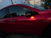 ヴェゼルRSのミラーウィンカーのポジション化とウェルカムランプ施工 ミラーウィンカーに配線を通すついでに、ウェルカムランプも取り付けしました。ミラーをバラす手間は同じなので絶対やったほうがいいです。