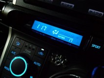 ウィッシュのLED打ち替え 液晶も反転させた
