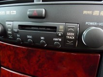 30セルシオのインパネ周りLED化 基板のパターンを解析してLED化に対応しました。