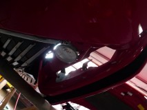 G'sアクアの連鎖点灯式ウィンカー(フロントデイライト加工) ピンとネジを1個外してユニットをごっそり外します。