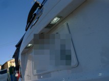  ライセンスランプやスモールランプはキャンセラー付きを採用。 
