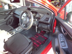 新型インプレッサの後付スマートキー連動加工
