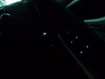 30プリウスのパネル類LED打ち替え インジケーターランプやPWスイッチは青色にしました。
