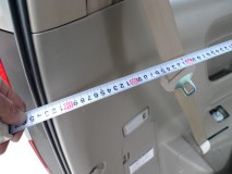 60ノアの構造変更(貨物登録) 荷室の条件は1m×1m以上です。ノアクラスだと横幅は問題ありませんが、縦がけっこうギリギリです。