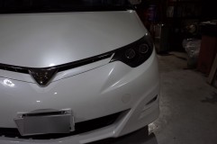 50エスティマの自作ヘッドライト取付のお手伝い ものすごく良い顔になりましたね。